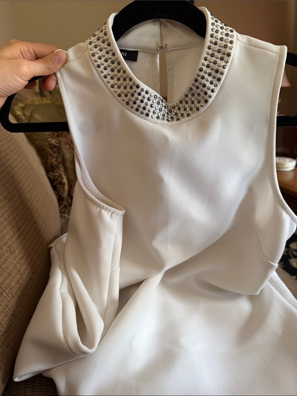 Alfani White Sleeveless Jewel-Neck Shift Dress